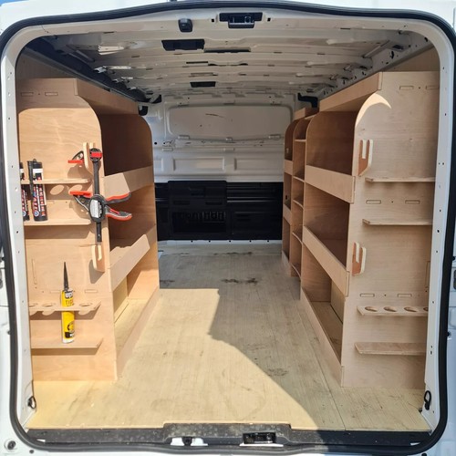 Vauxhall vivaro rear van - vauxhall,